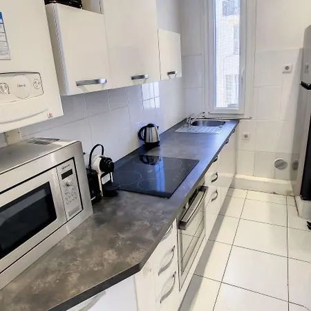 Quality 1 Bedr Rue Du Canada 5 Mins Croisette 208 By Interhome Apartamento Cannes